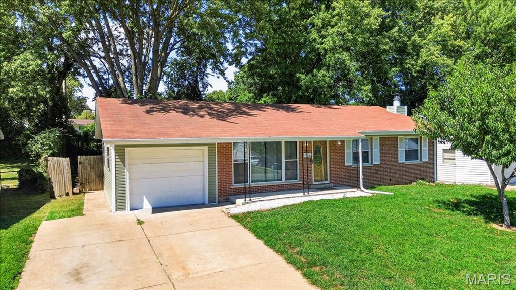 10103 Chambers Hill Drive Property Photo 2