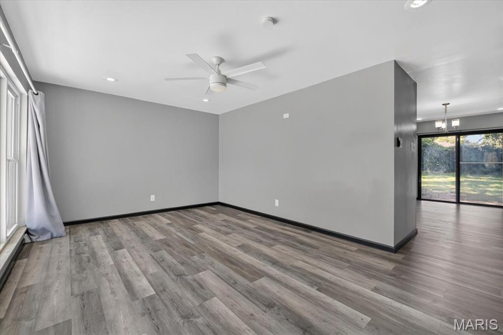 10103 Chambers Hill Drive Property Photo 7