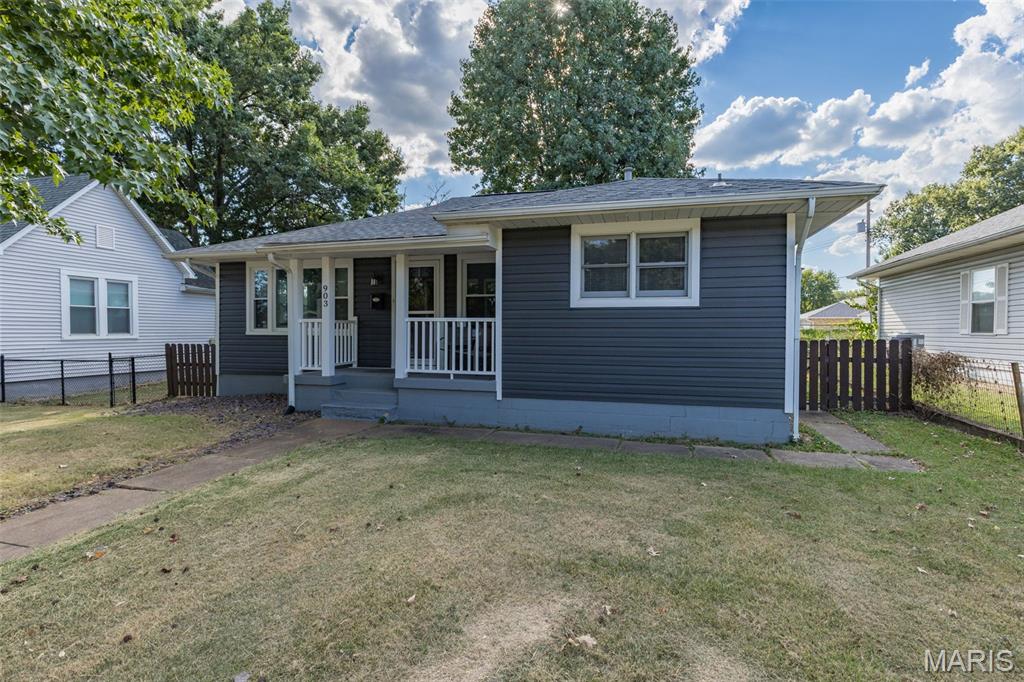 903 Mississippi Avenue Property Photo 2