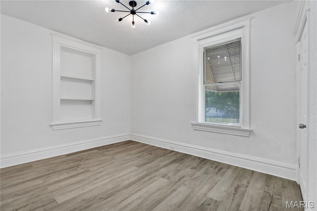 4163 Walsh Street Property Photo 16