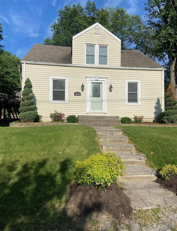 1016 N West End Boulevard Property Photo 1