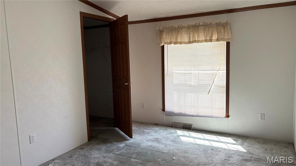 929 State Route 4 Property Photo 9
