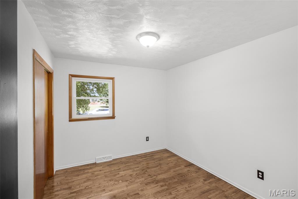 610 Broadway Street Property Photo 17