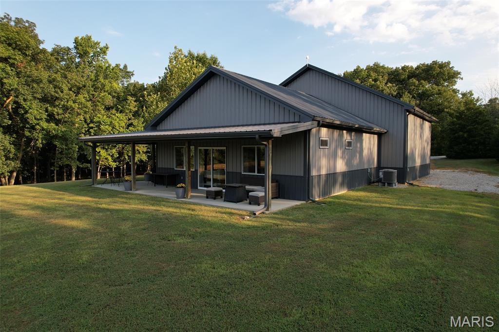 11117 Audrain Road 929 Property Photo 2