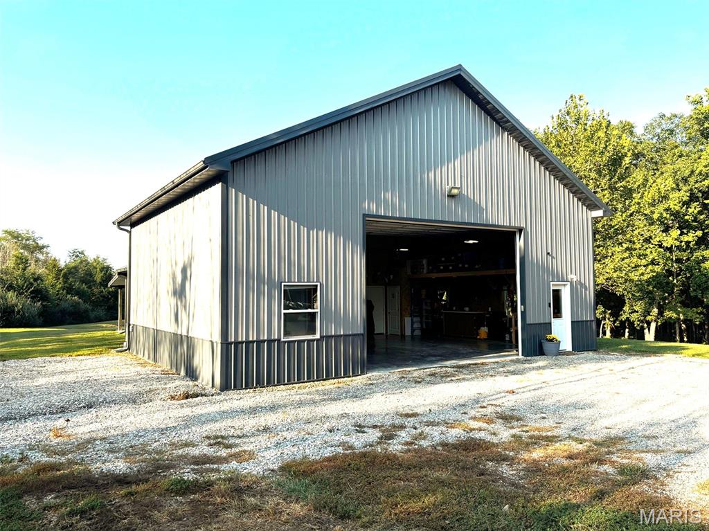 11117 Audrain Road 929 Property Photo 13