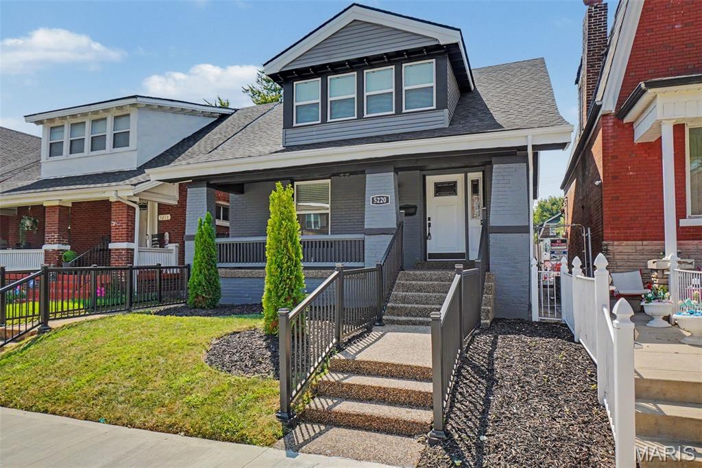 5220 Highland Avenue