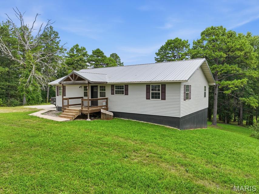 18331 County Road 505 Property Photo 3