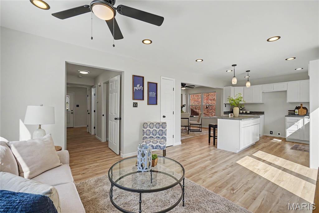 3934 Page Boulevard Property Photo 13