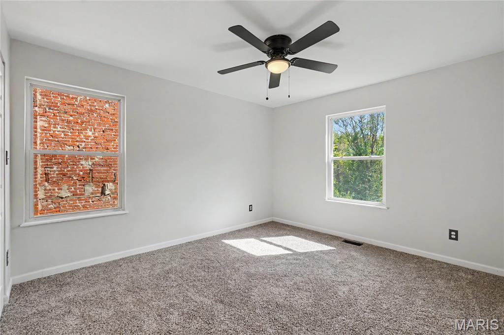 3934 Page Boulevard Property Photo 19