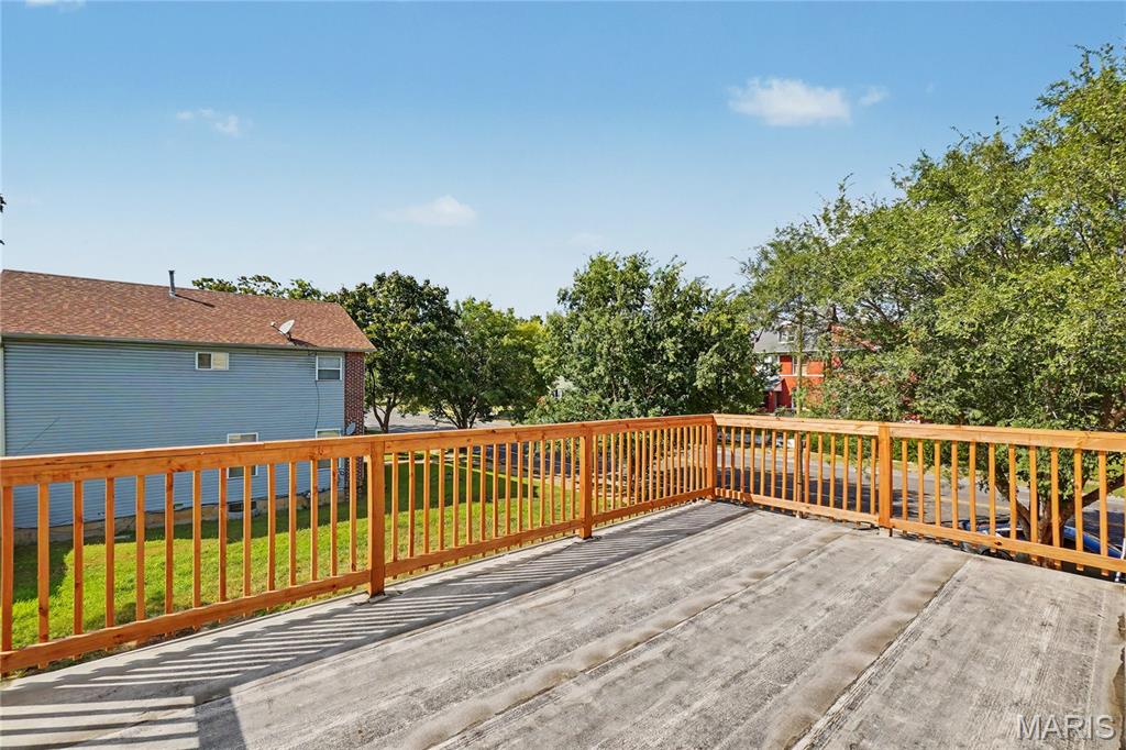 3934 Page Boulevard Property Photo 22