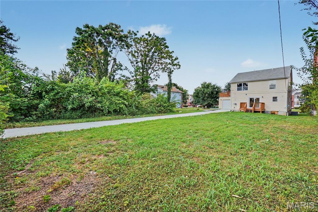 3934 Page Boulevard Property Photo 25