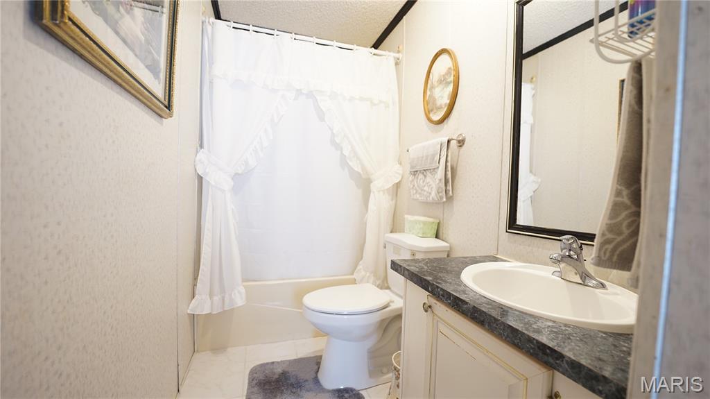 610 2nd St Property Photo 22