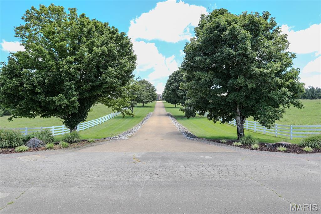 26057232 Property Photo 2