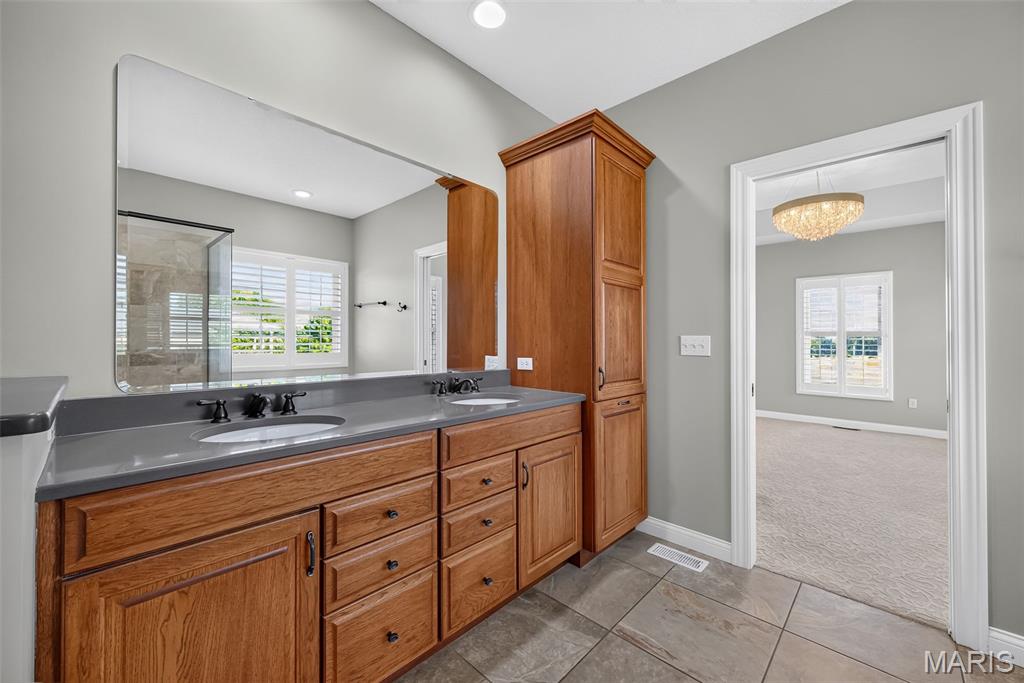 558 Lacroix Way Property Photo 37