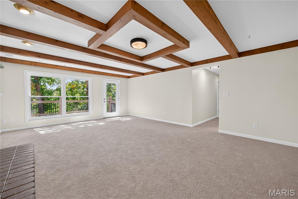 19 Greenview Drive Property Photo 30