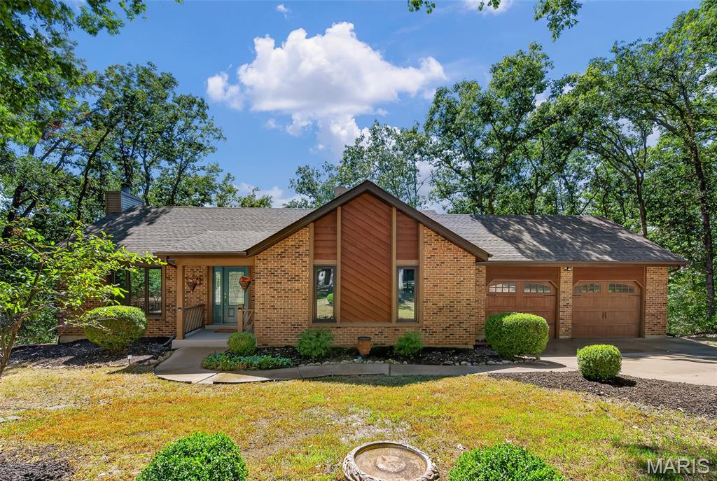 19 Greenview Drive Property Photo 43