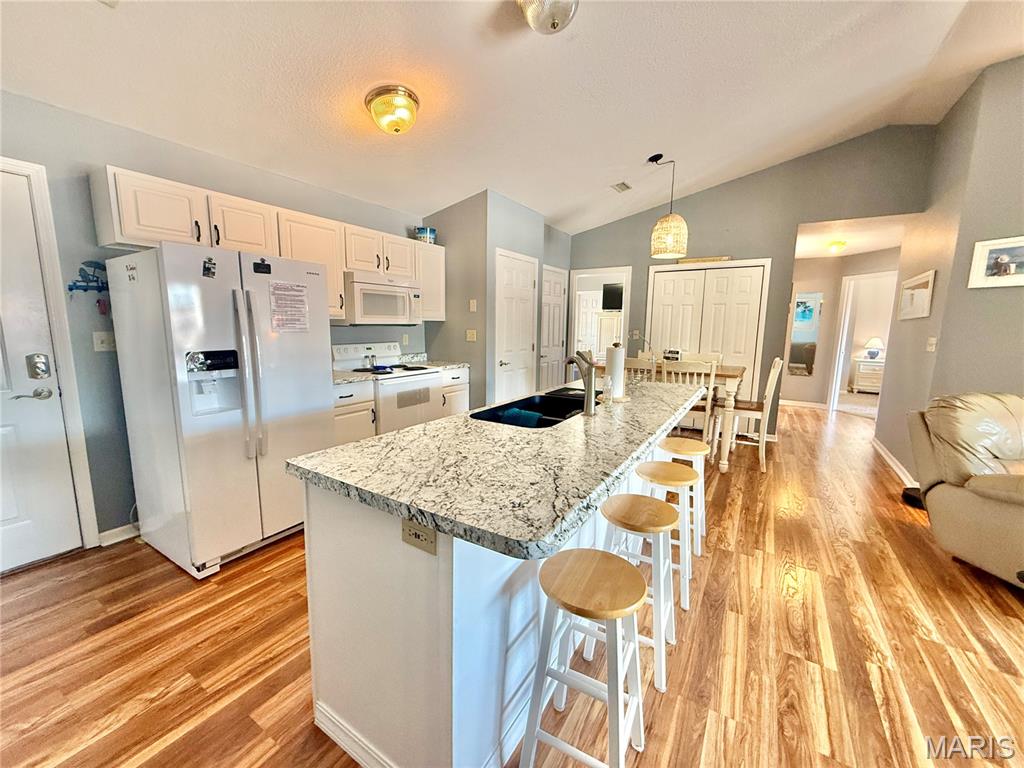831 Winn Road 15q Property Photo 13
