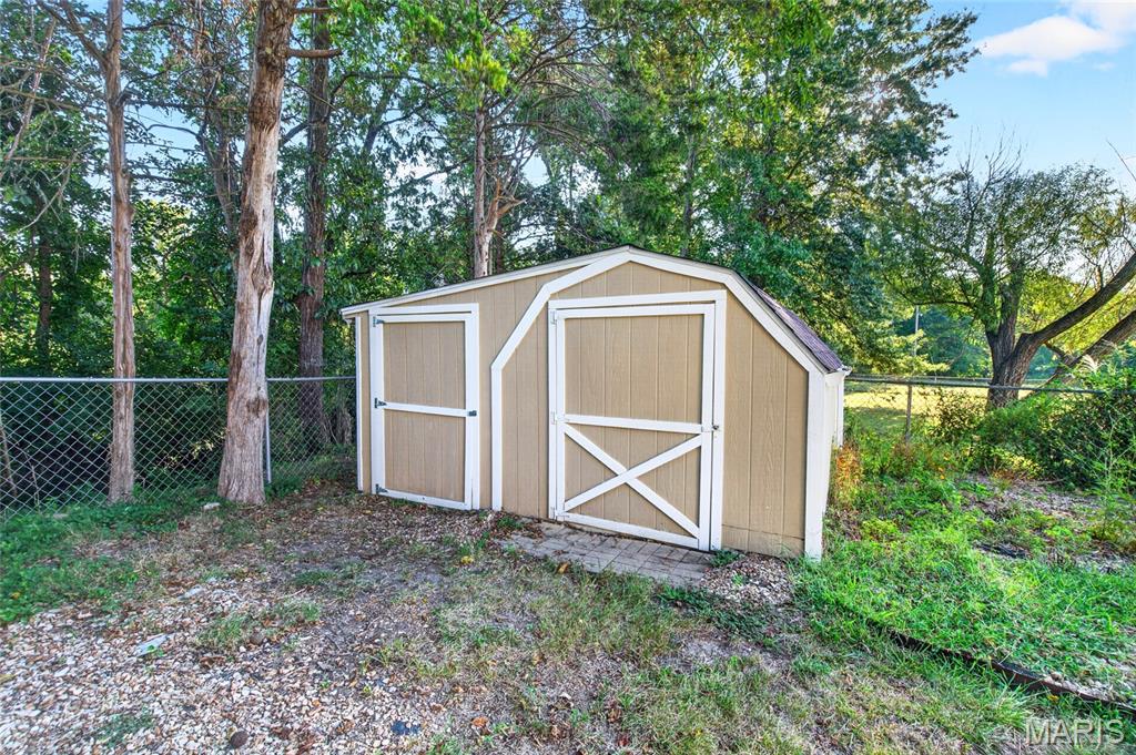 813 Oxford Drive Property Photo 42