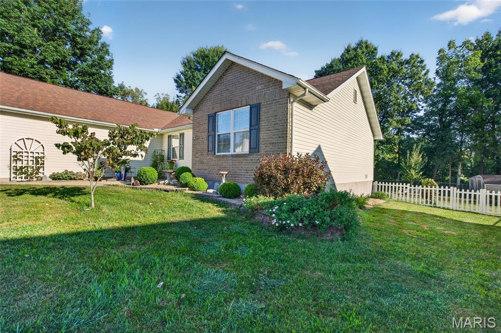 813 Oxford Drive Property Photo 43