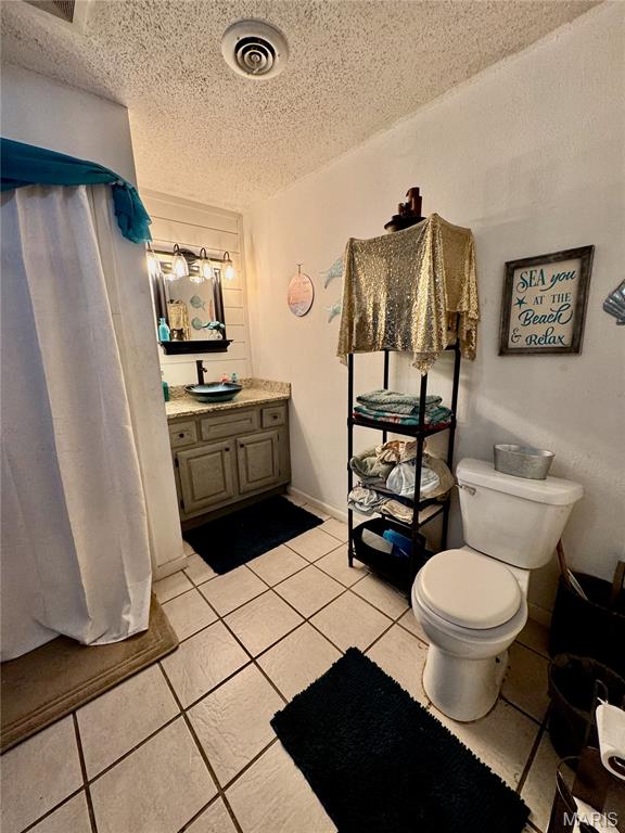 1370 Lily Lane Property Photo 13