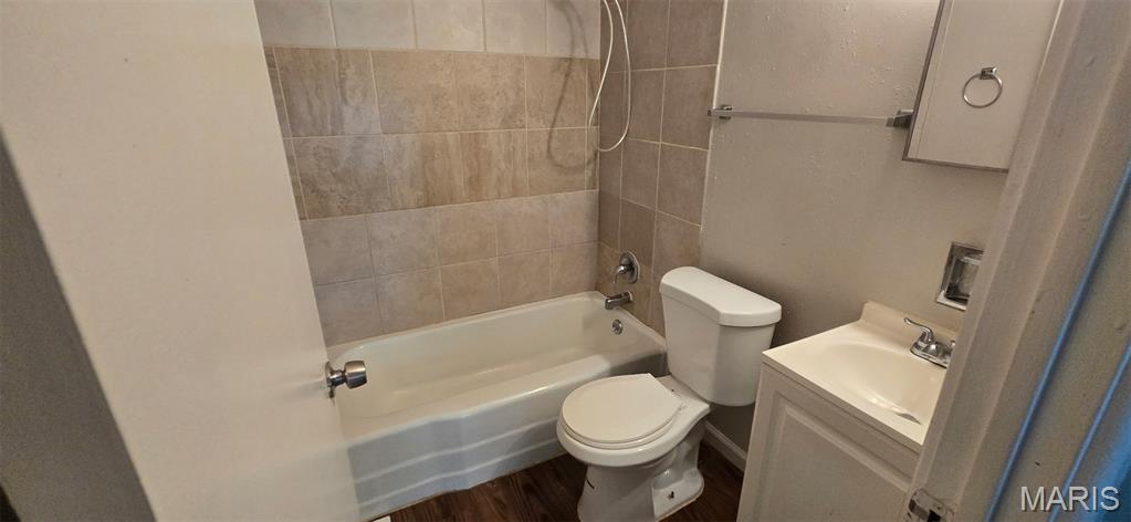 1506 Redman Boulevard Property Photo 13