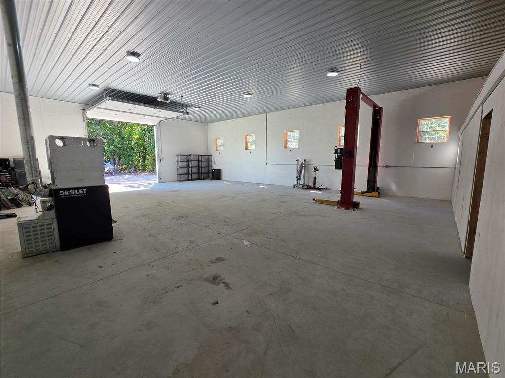 10419 Pride Place Property Photo 17