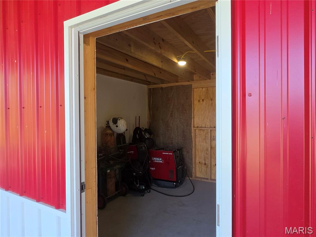10419 Pride Place Property Photo 27