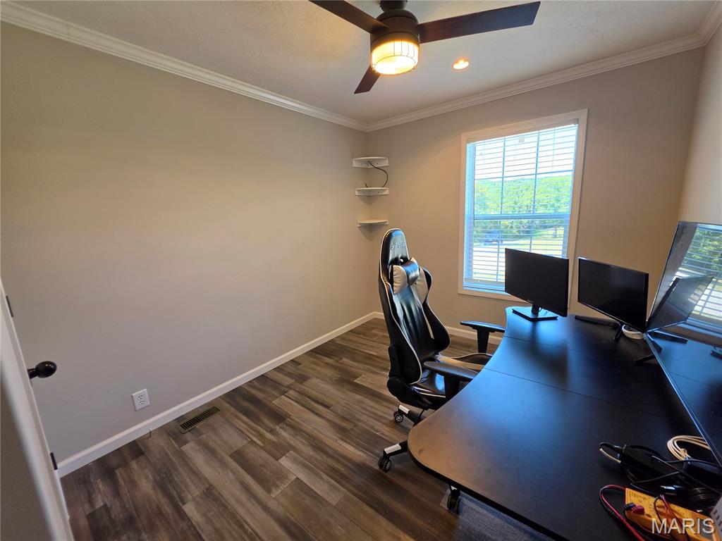 10419 Pride Place Property Photo 48