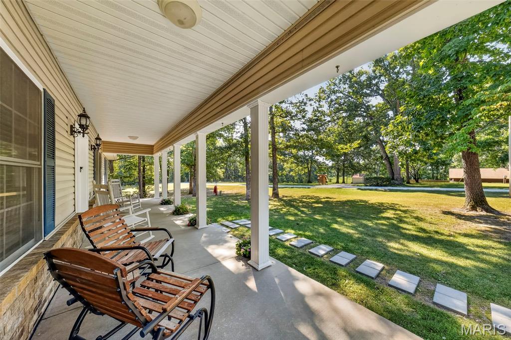 1564 Highway J Property Photo 3