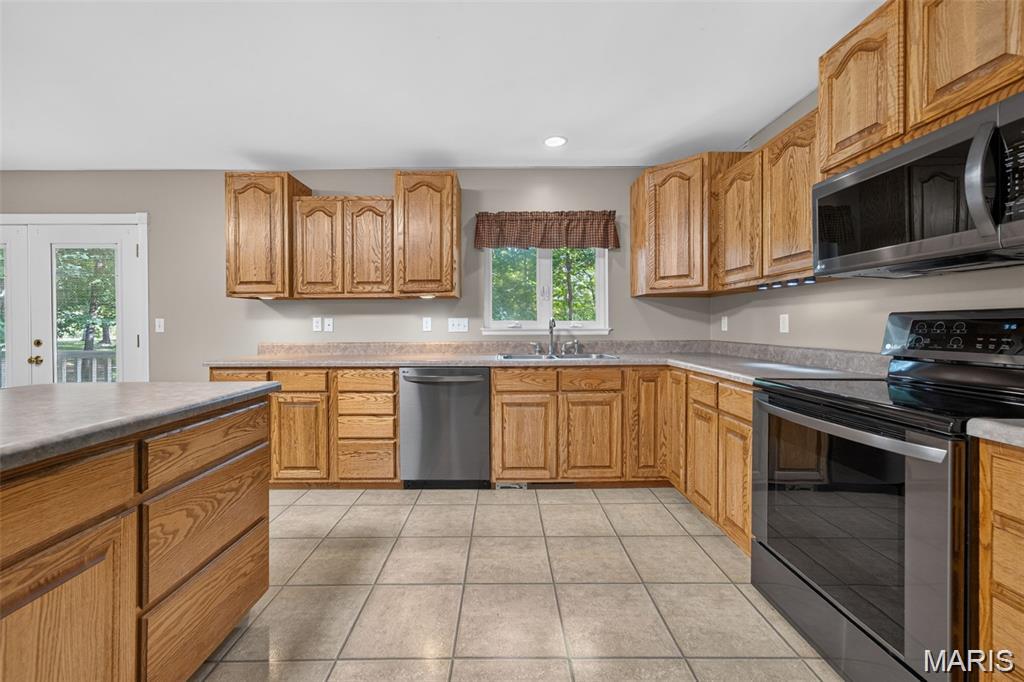 1564 Highway J Property Photo 8