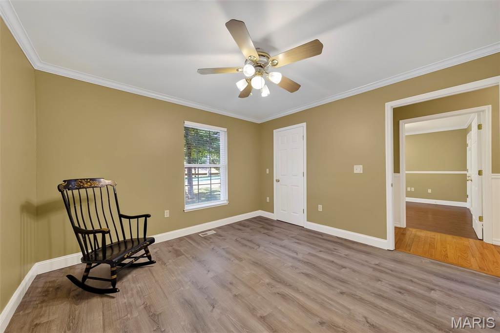 1564 Highway J Property Photo 16