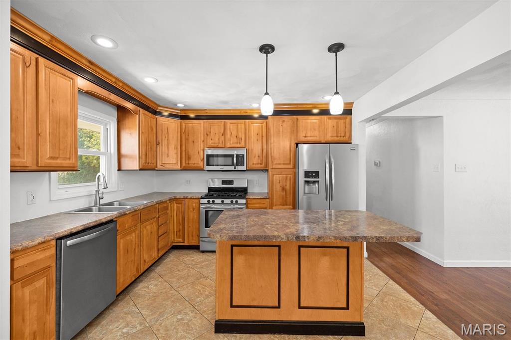 50 Cheshire Drive Property Photo 4