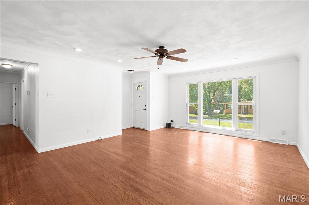 50 Cheshire Drive Property Photo 8