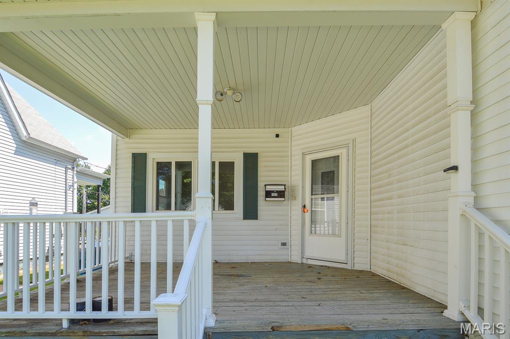 1409 Lemon Street Property Photo 3
