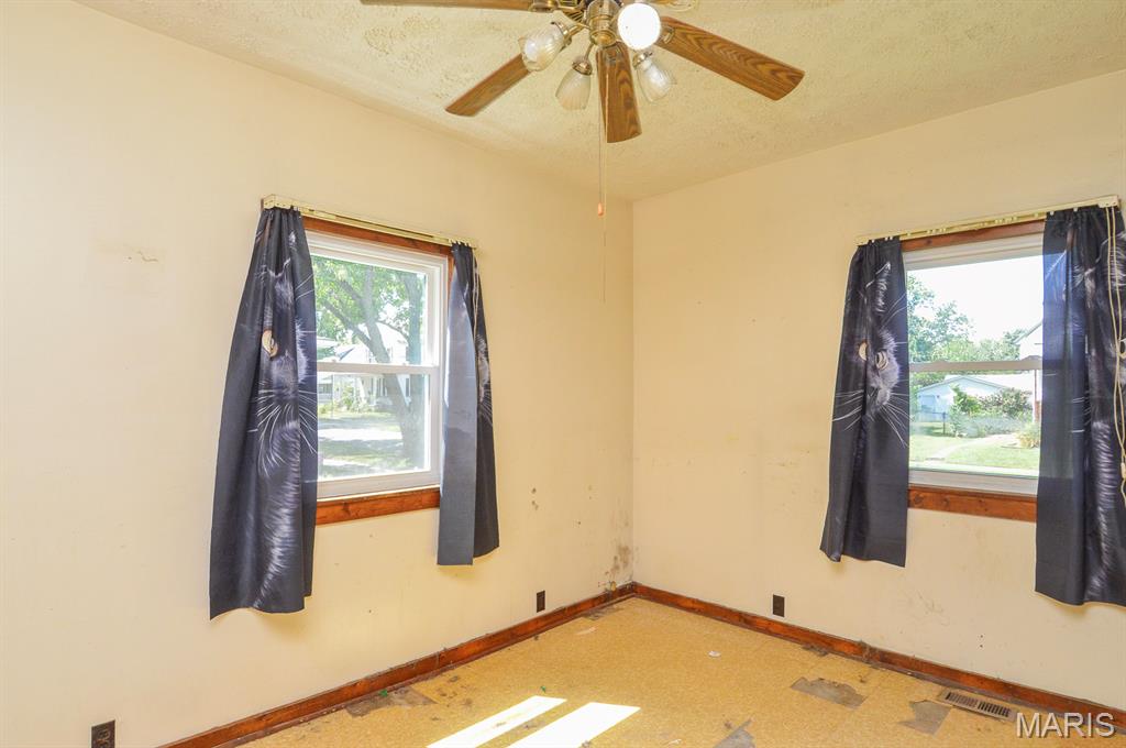 1409 Lemon Street Property Photo 16