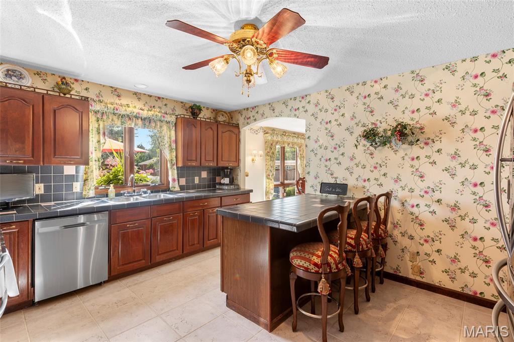 3104 Wabash Avenue Property Photo 13