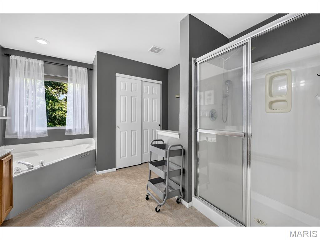 15 Millers Court Property Photo 29