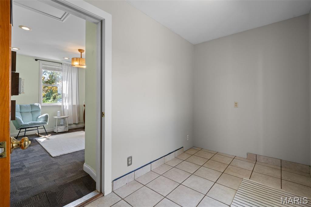 1201 Kortwright Property Photo 21