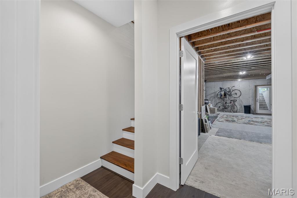 4425 Vista Avenue Property Photo 24