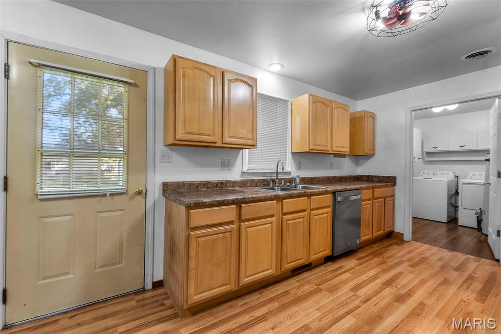 1604 & 1606 Wilma Street Property Photo 19