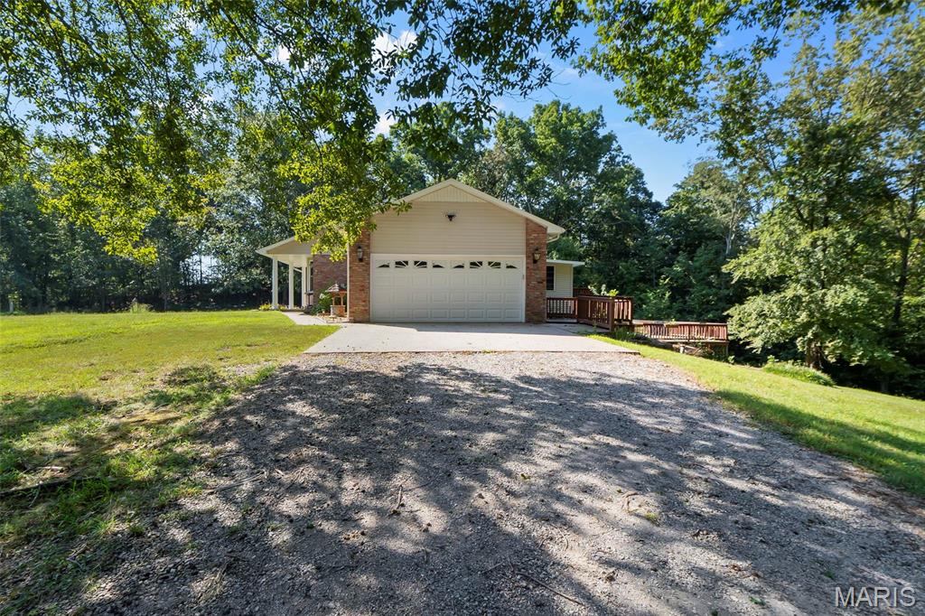 221 Bella Oaks Lane Property Photo 6