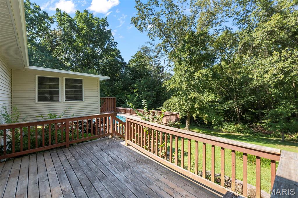 221 Bella Oaks Lane Property Photo 17