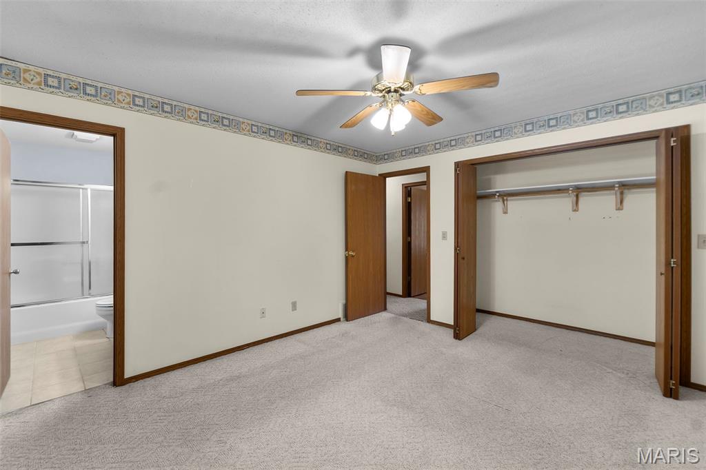 221 Bella Oaks Lane Property Photo 33