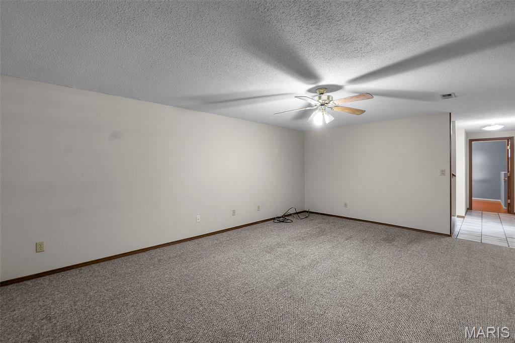 221 Bella Oaks Lane Property Photo 38