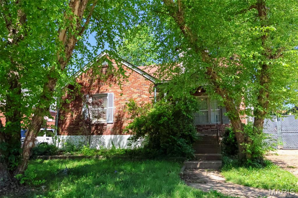 1067 Melvin Avenue Property Photo 1