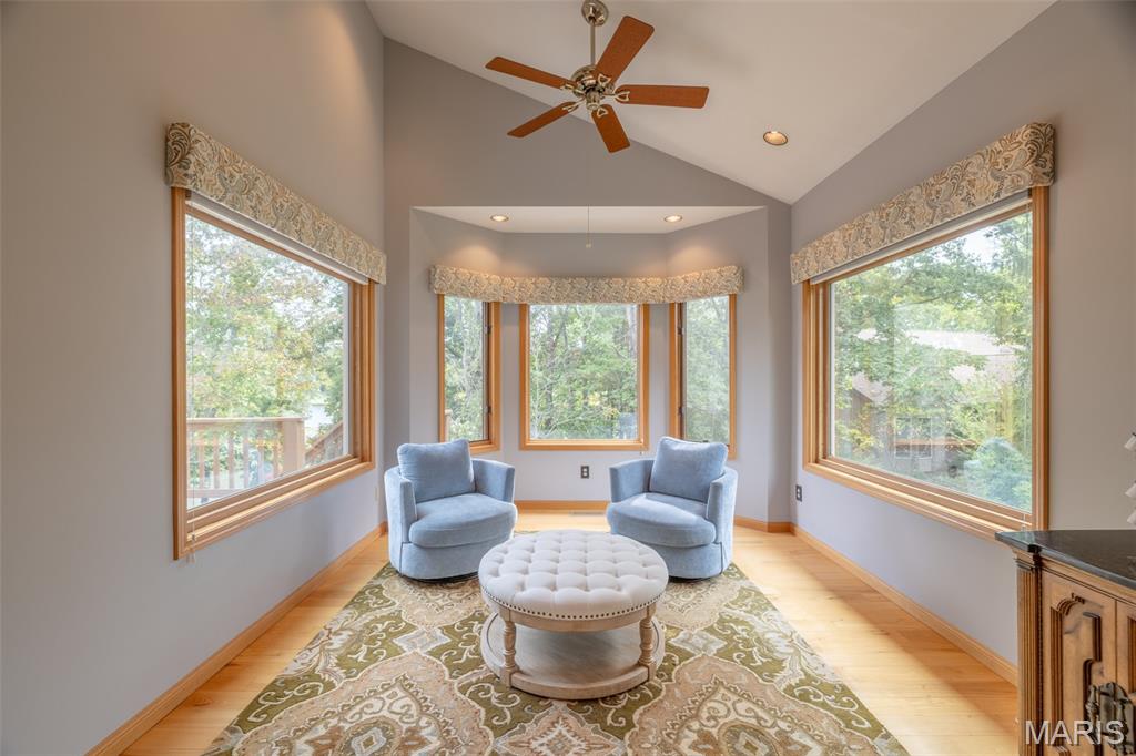 513 Woodlake View Drive Property Photo 11