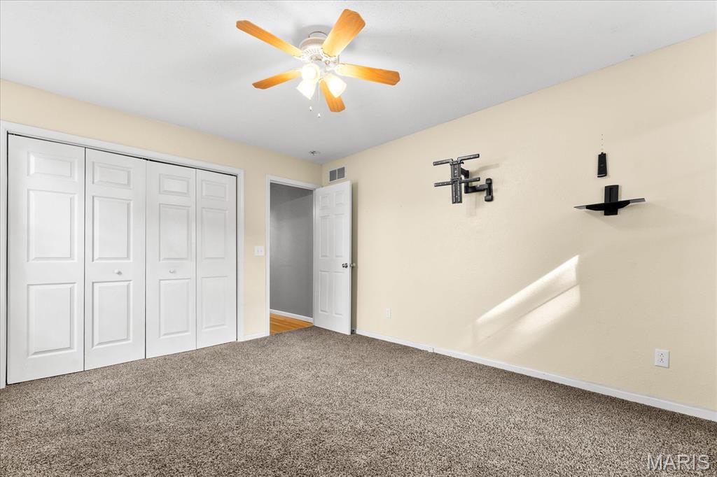 708 S Library Street Property Photo 16