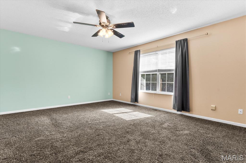 708 S Library Street Property Photo 18