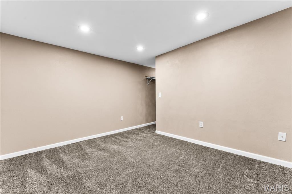 708 S Library Street Property Photo 24