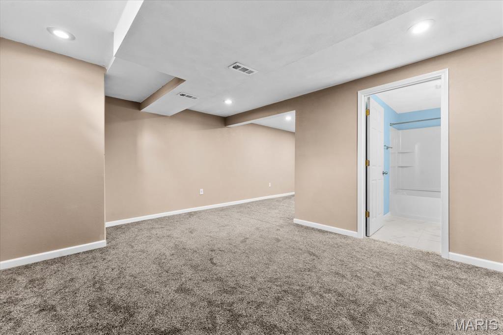 708 S Library Street Property Photo 26